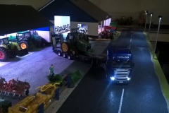 Modellbau-Bauernhof-Diorama-Strassenbeleuchtung